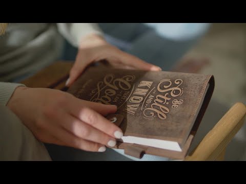 Шкіряний блокнот формату А5 Moonster (ручна робота + натуральна шкіра), видео 1