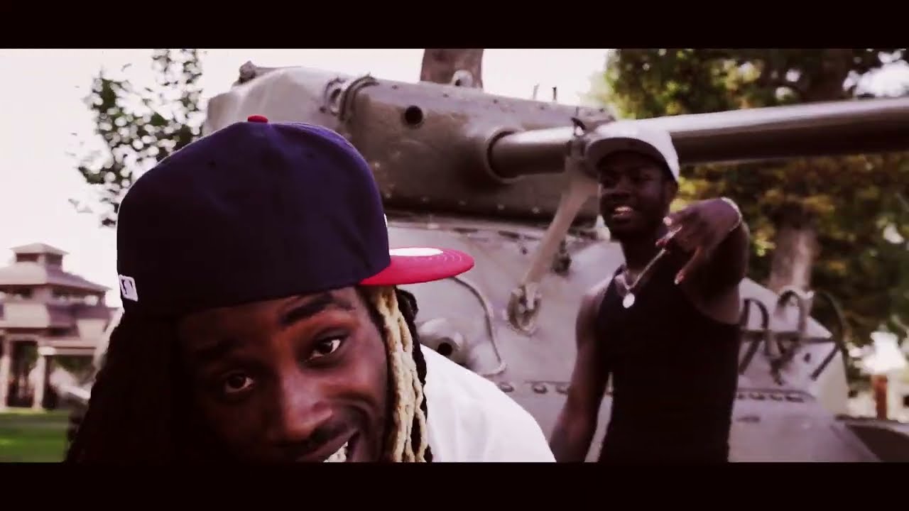 Watch SB DeVinchi & B Don - “The Stomp” (Visualizer) Official Audio on YouTube Watch SB DeVinchi & B Don - “The Stomp” (Visualizer) Official Audio on YouTube