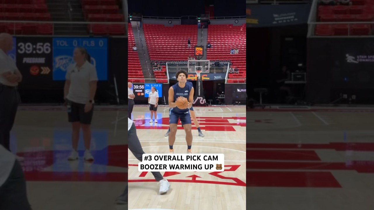 Cam Boozer getting ready before his first NBA Summer League game 🐻
