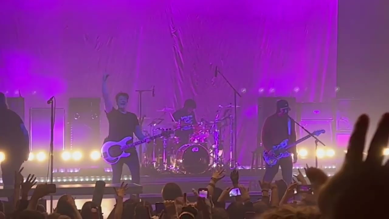 Pierce The Veil - Emergency Contact 11/26/2023 at Kemba Live!