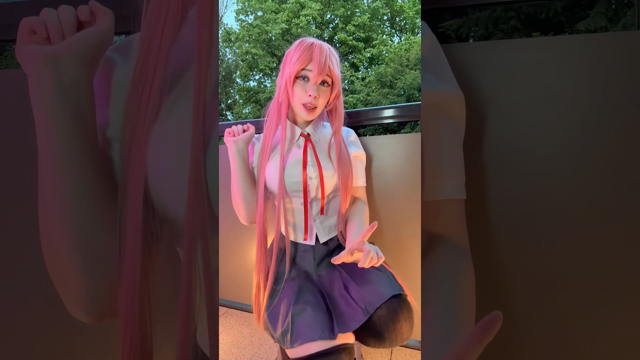 I just get so nervy👀 #shikimoricosplay #shikimorimicchon #shikimorisnotjustacutie #cosplay
