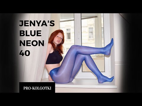 Jenya wearing blue pantyhose 2019-11(2)