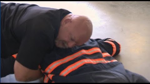 Operation Repo -  Season 11 Episode 14 - Reclaim the Plane