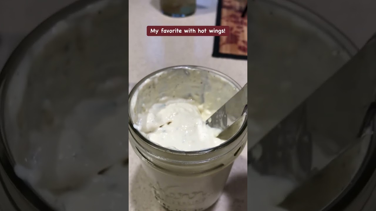 Keto blue cheese dressing yum!