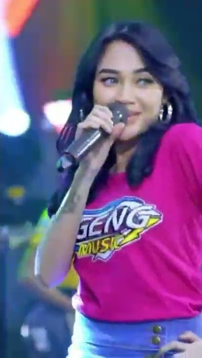 Shorts...!!! Geser Kiri Kanan Cover Arlida Putri Ft Ageng Music Koplo