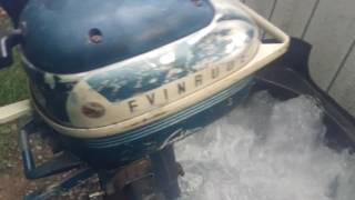 1958 EVINRUDE 3 HP