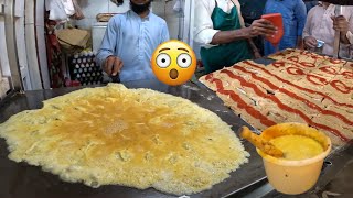 Pakistani Famous EGG BURGER $0.4/- Only | BUN KABAB at Walled City Lahore Street Food