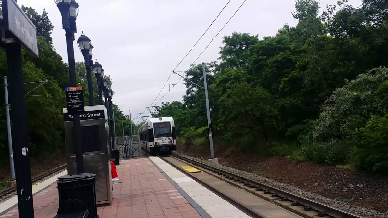 nj transit hudson bergen light rail bayonne flyer passing richard bayonne flyer