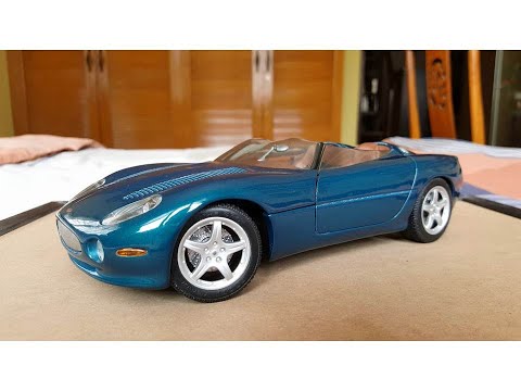 ミニカー Maisto Jaguar XK Series 1/18 Maisto 1/18 Diecast - Jaguar XK180 - YouTube