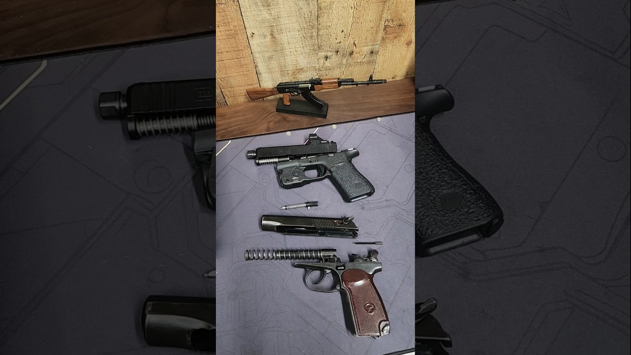 Курок vs страйкер. В чём разница?