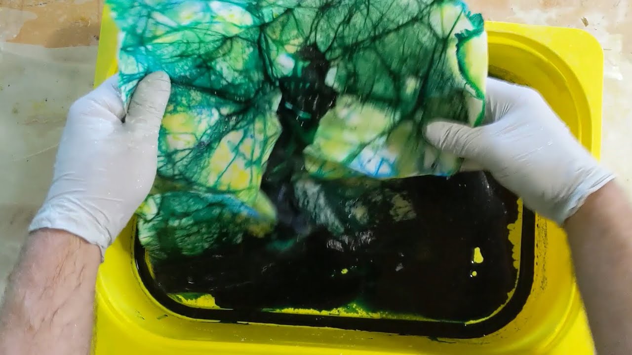 Easy Batik Instruction - Unique Lighthouse Artwork - New Painting Ideas