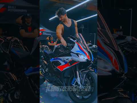 Adrenaline Rush BMW M1000RR S Revving Madness Shorts Bmw M1000rr Viral R Brothersgamerz460