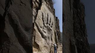 Download Lagu They Found a Giant Handprint in the Side of a Cliff MP3
