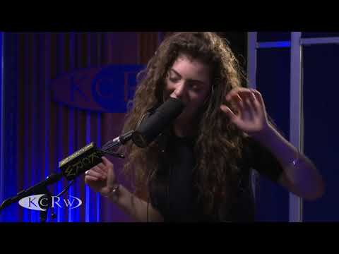Lorde performing Royals Live on KCRW