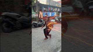 Ako Nga Pala Si Flash, Boss Paunahan Tayo