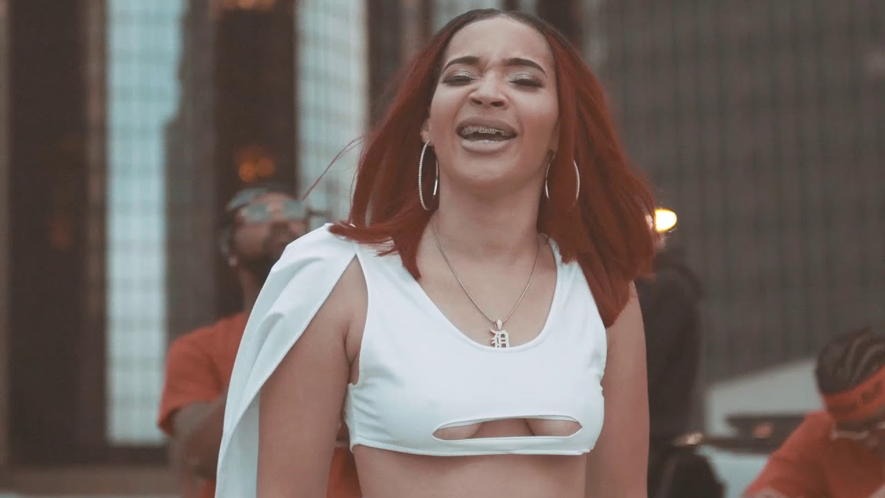 Yella Montanna - Baddest (Official Music Video) - YouTube