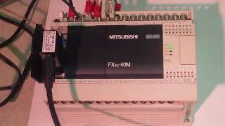 三菱 PLC FX3U-128M MELSEC 通電確認 RUN点灯シーケンサー mqdefault.jpg