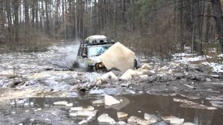 jeep чирокез кирпич выдает