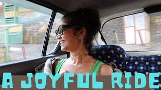 इसको कहते हैं Ek Tourist की तरह घूमना || A Taxi Ride In Dharamshala || Himachal Series || RR VIDEOS