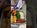 社会人の弁当なんてこんなもん（卵焼きとウインナーとぬか漬け）