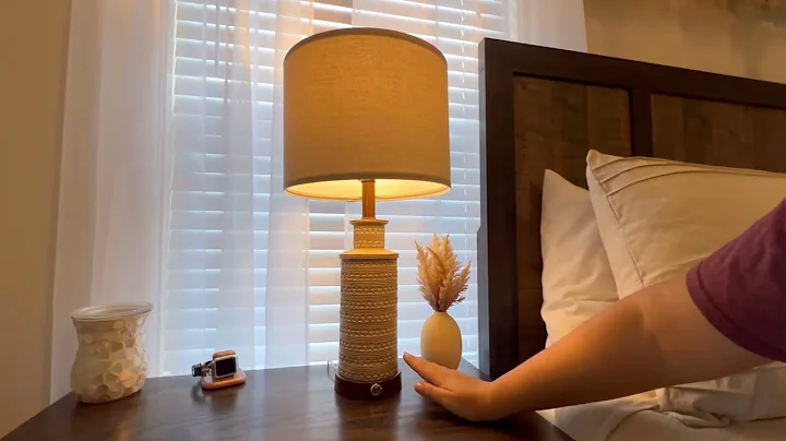 Review of these 3-Way Dimmable Touch Control Table Lamps with USB Charging Ports