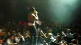 Flo Rida - Elevator - Live - Omg So Close