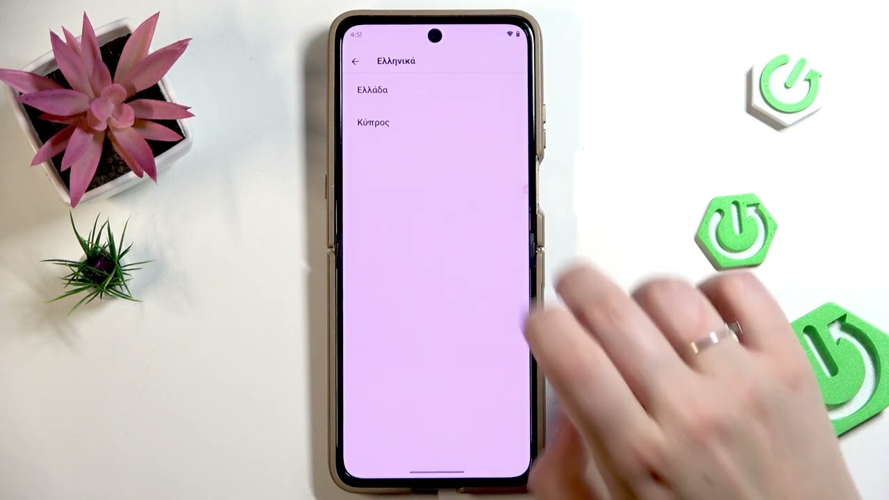 MOTOROLA Razr 60 Ultra – How to Change Language