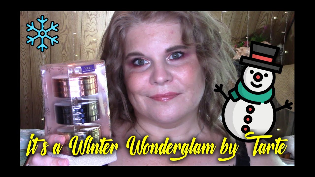 Tarte Winter Wonderglam Luxe Eye Palette from the 2019 Holiday Collection!