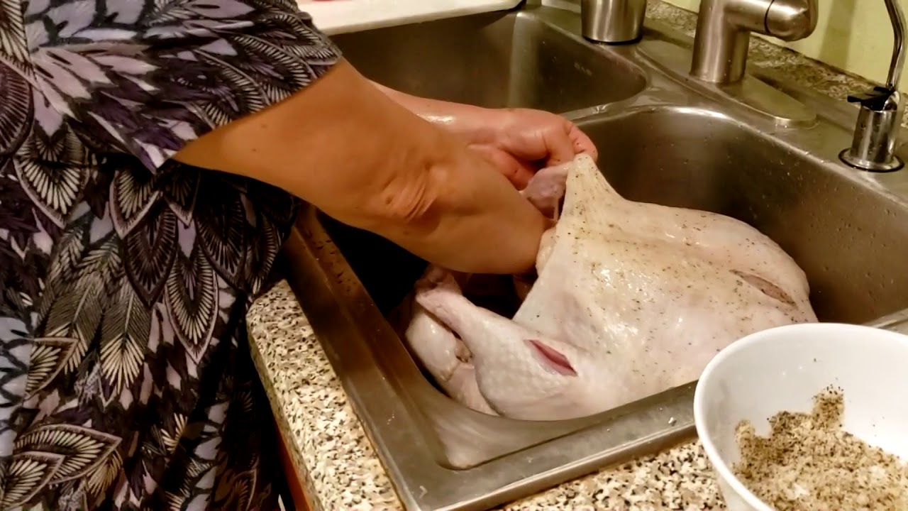 How to cook Moist & Delicious Turkey (Hmong Style) ncu Qaib kom qab