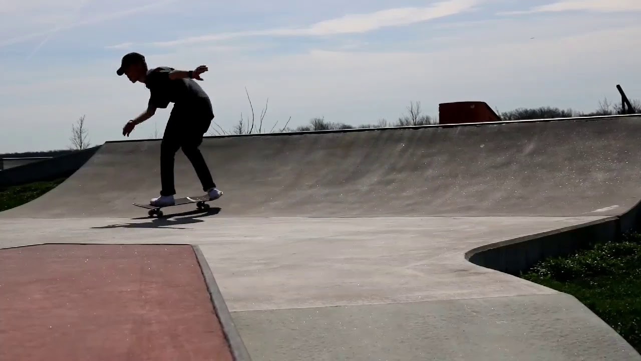 Vaudreuil skatepark YouTube