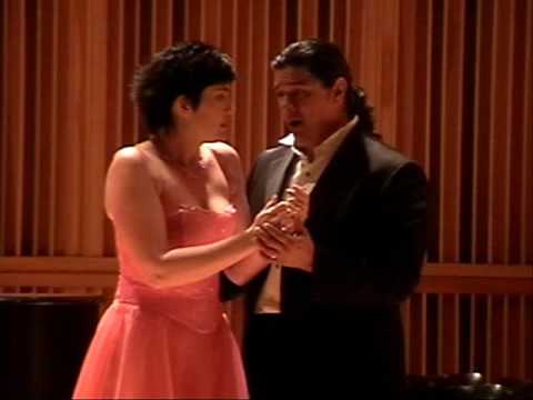 Hctor Palacio - "O dolci mani" - Tosca - Giacomo P...