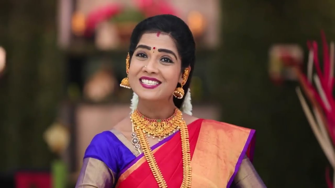 The blackmailer offers to help Nandini - Sembaruthi - Full Ep 708