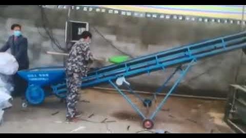 Carob seed separated machine