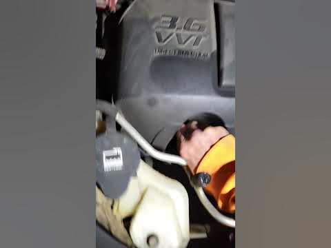09-17 Chevrolet Traverse power steering fluid reservoir refill location