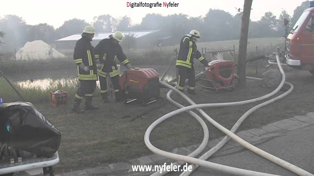Strukdorf - Kreis Segeberg: Großfeuer vernichtet Wohnhaus (01.08.2014)