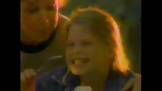 Pillsbury Microwave Popcorn Commercial (1987) screenshot 3