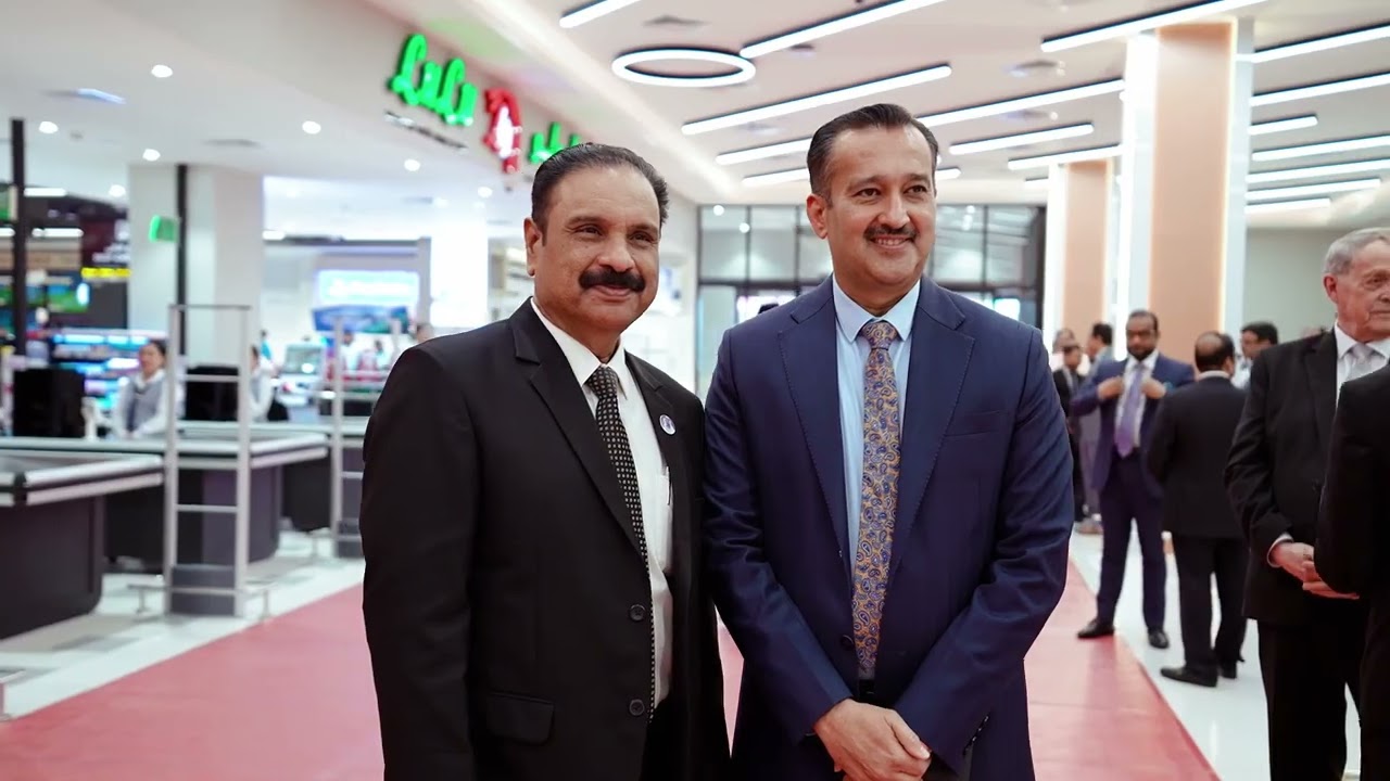 We're growing & moving forward! 🛍️🎉