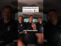 Nach einem verspäteten Flug plus Stau wurde die PK per Handy live aus dem Auto abgehalten 😂👏