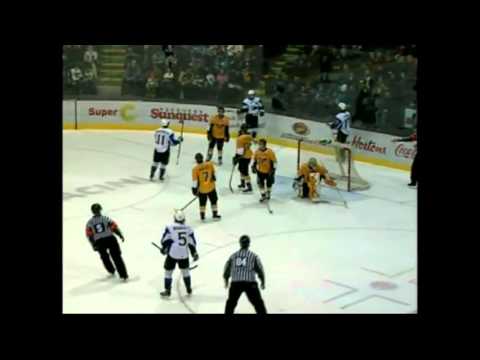 Les Tigres de Victoriaville contre les Sea Dogs de Saint John le 26 fvrier 2011.flv