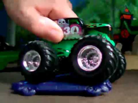 grave digger boneyard bash