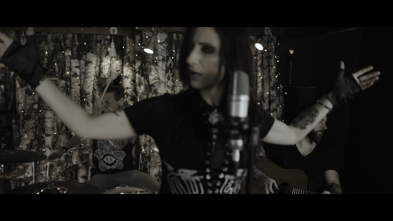 Liv Sin - Devil's Plaything (Official Music Video)