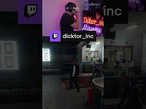 Видео: видел, что происходит за дверью? | dicktor_inc с помощью #Twitch