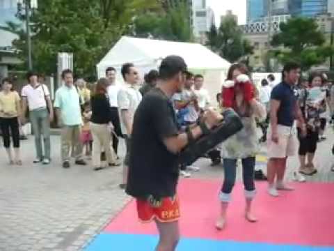 タイフェスティバル２００８ 大阪 天王寺公園　ムエタイ体験入門
