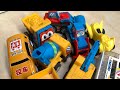 toy cars, slender cars, coal trucks, dump trucks, bulldozers, excavators