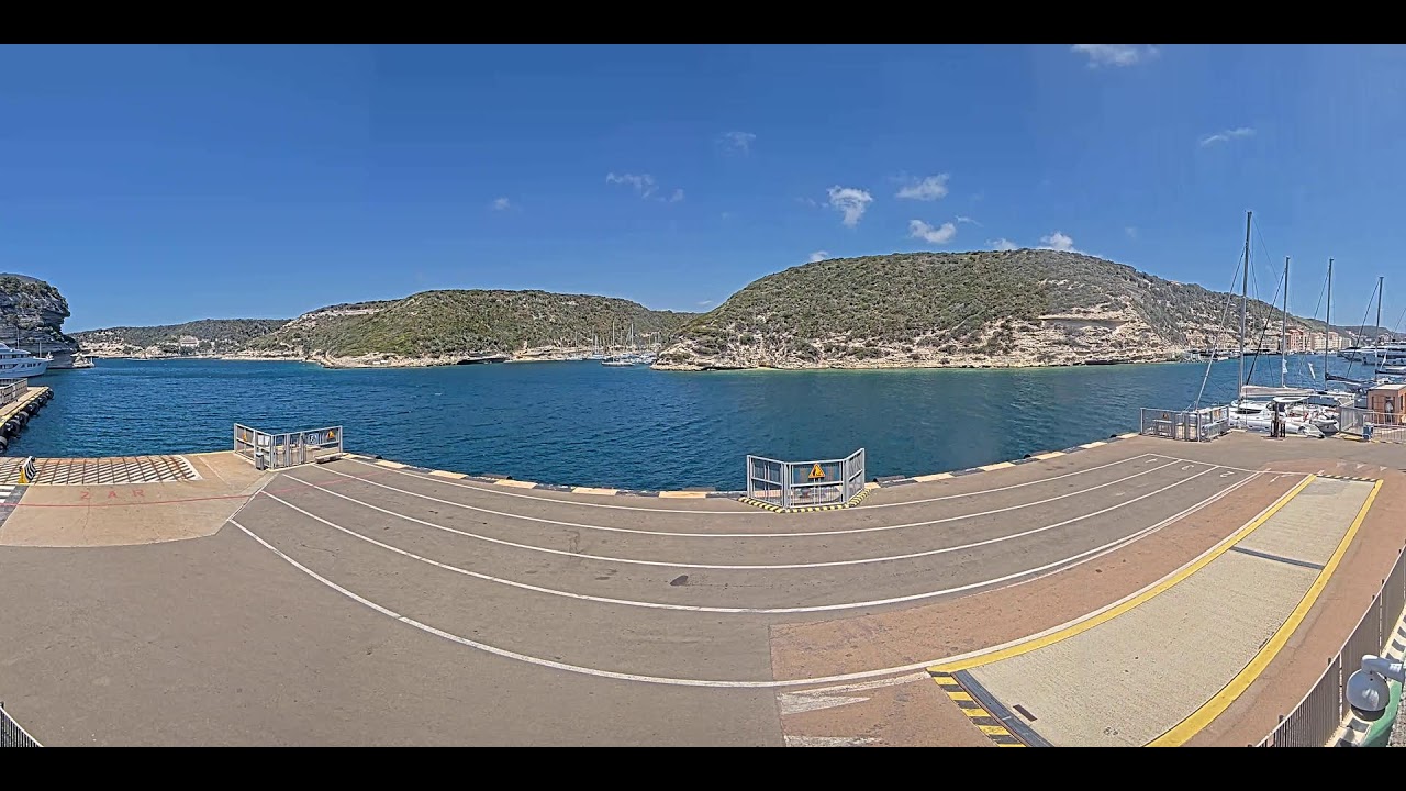 Webcam Bonifacio - Port de Commerce