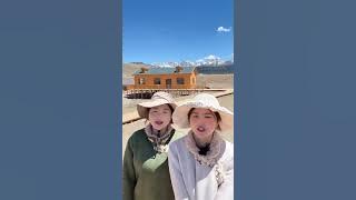 Singing a love song forever in the vast sea …