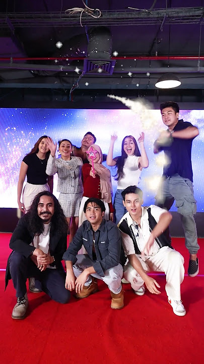 Tungguin series WeTV Original Cinta Dua Dunia, segera di WeTV Indonesia!