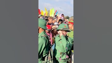 Mắt khóc tìm mẹ trước khi lên đường nhập ngũ #respect #bodoivietnam #quandoivietnam #short