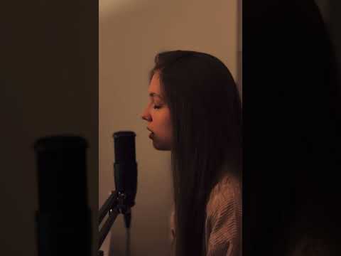Снова между нами города...#singing #2024 #cover #shorts #аннагерман #надежда #shortsvideo