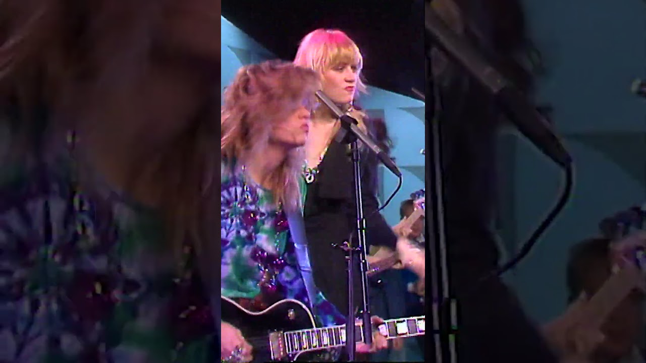 Bangles - Walk Like An Egyptian 2 #TopPop #Shorts #Bangles #Song #Songs #70s #80s